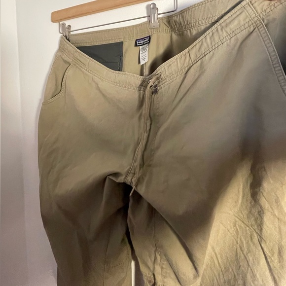 Patagonia men’s organic pants - Picture 4 of 5